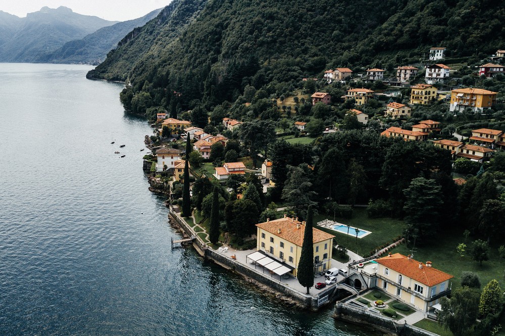 Andrea+Maria   COMO LAKE
