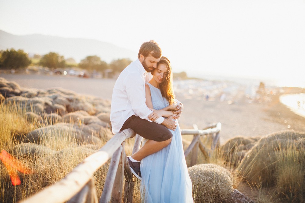 Love. Light. Sands.