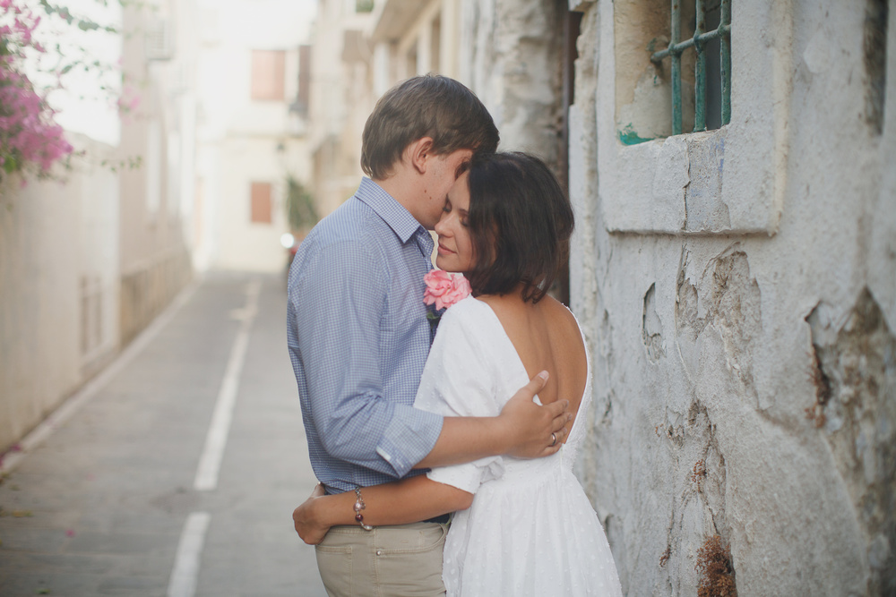 Igor & Nastya. Crete