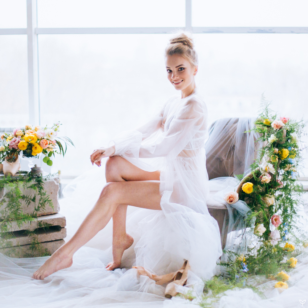 Ballerina & flowers