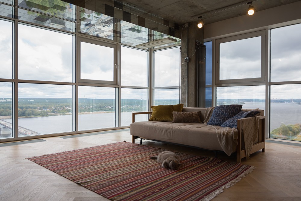 LOVE-LOFT