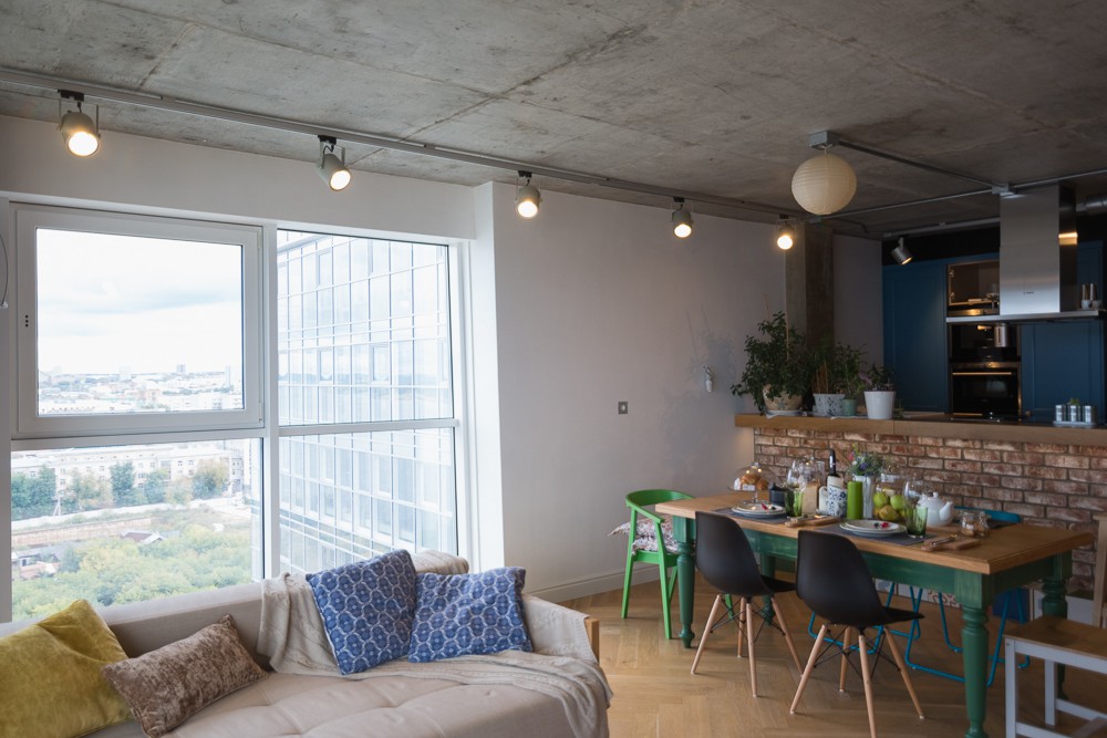 LOVE-LOFT