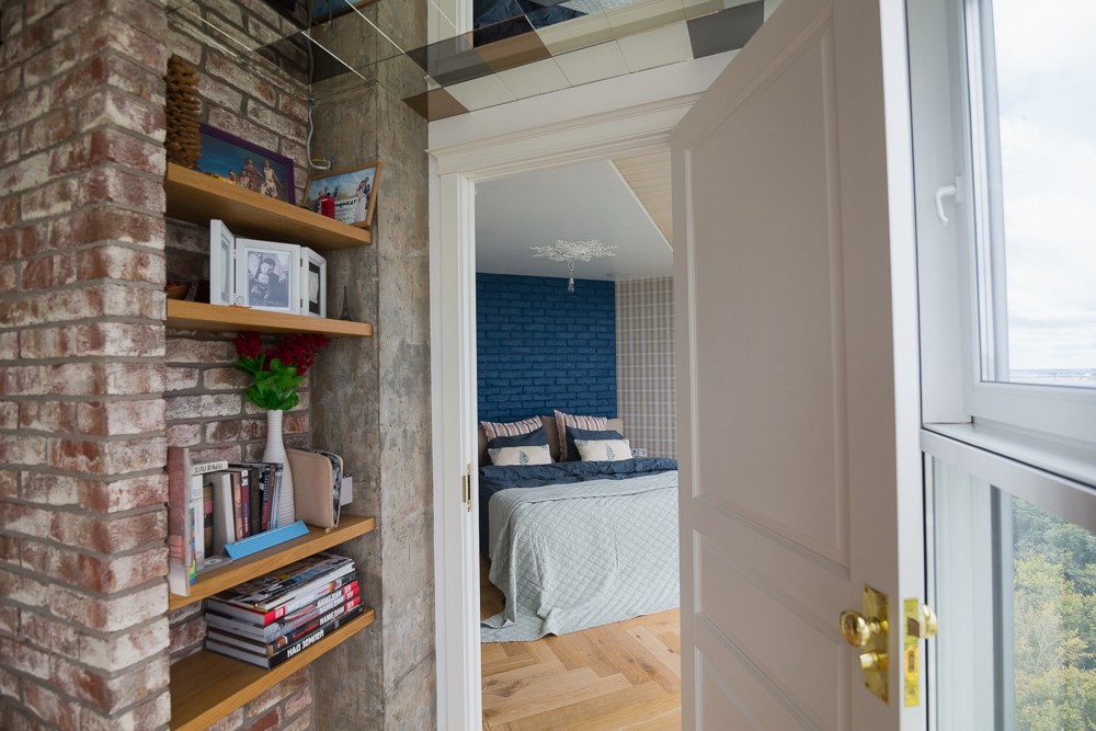 LOVE-LOFT