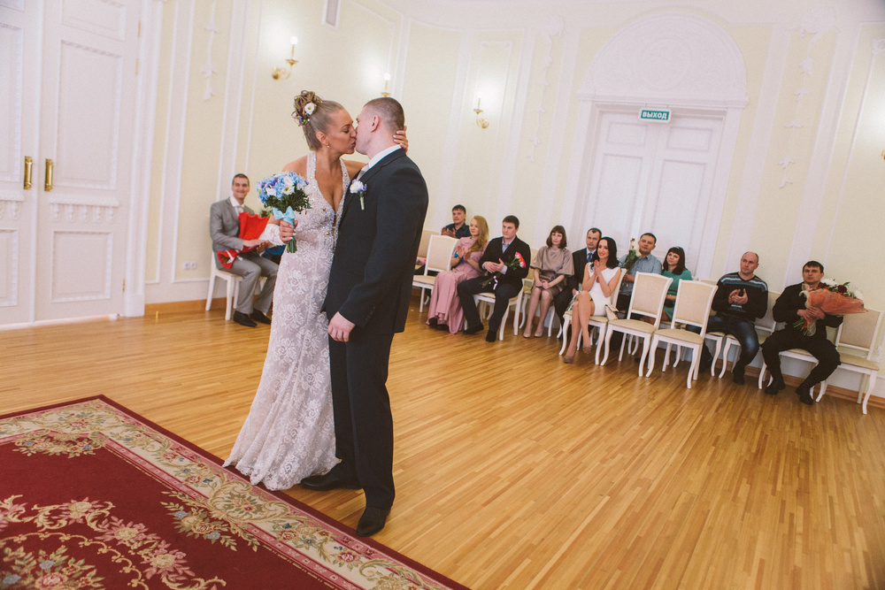 Spring wedding. L & S