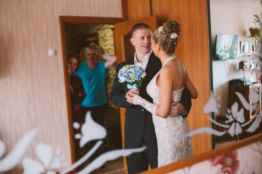 Spring wedding. L & S