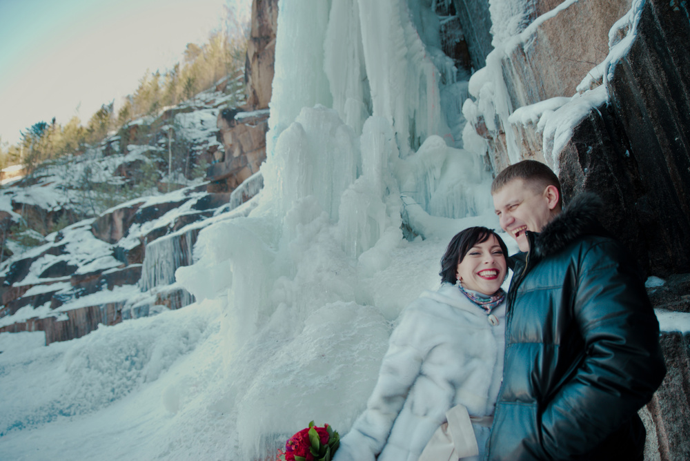 FROZEN WATERFALL