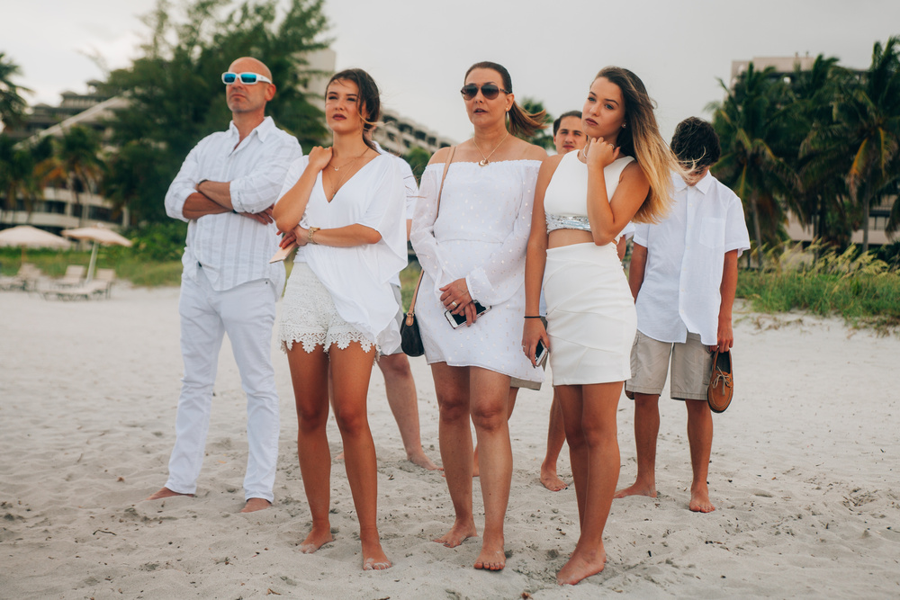 Robert and Elina beach wedding