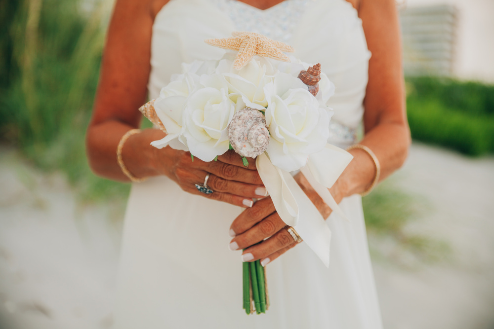 Robert and Elina beach wedding