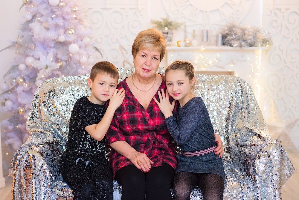 Семейные новогодние фотосессии 2018 (фотостудия 