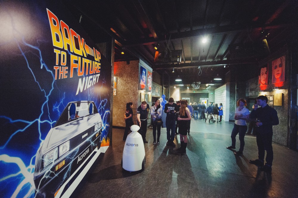 НОВОГОДНЯЯ ВЕЧЕРИНКА ACRONIS BACK UP TO THE FUTURE NIGHT 2016