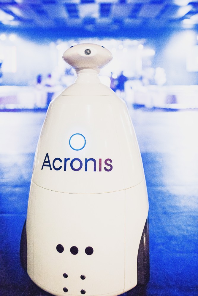 НОВОГОДНЯЯ ВЕЧЕРИНКА ACRONIS BACK UP TO THE FUTURE NIGHT 2016