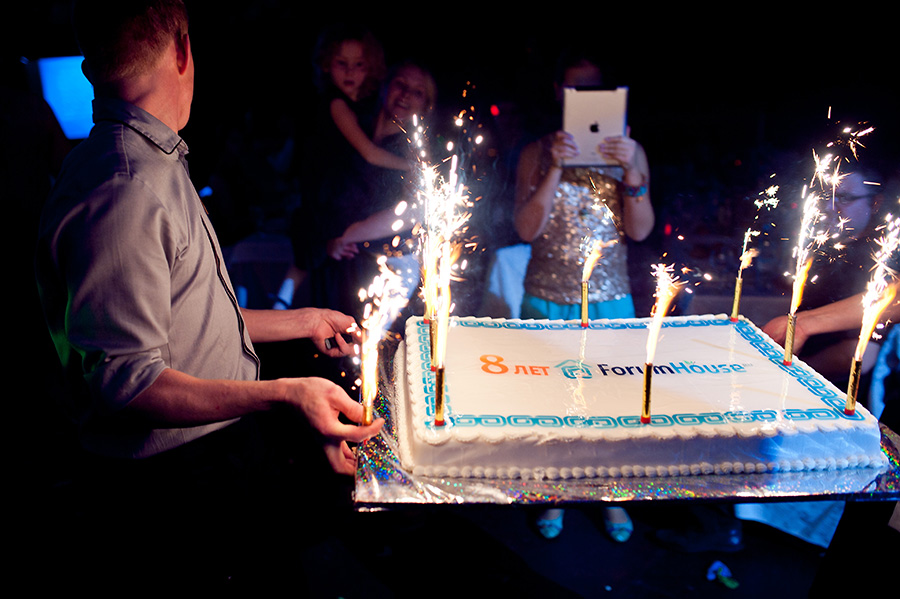 8 ЛЕТ FORUMHOUSE 2012