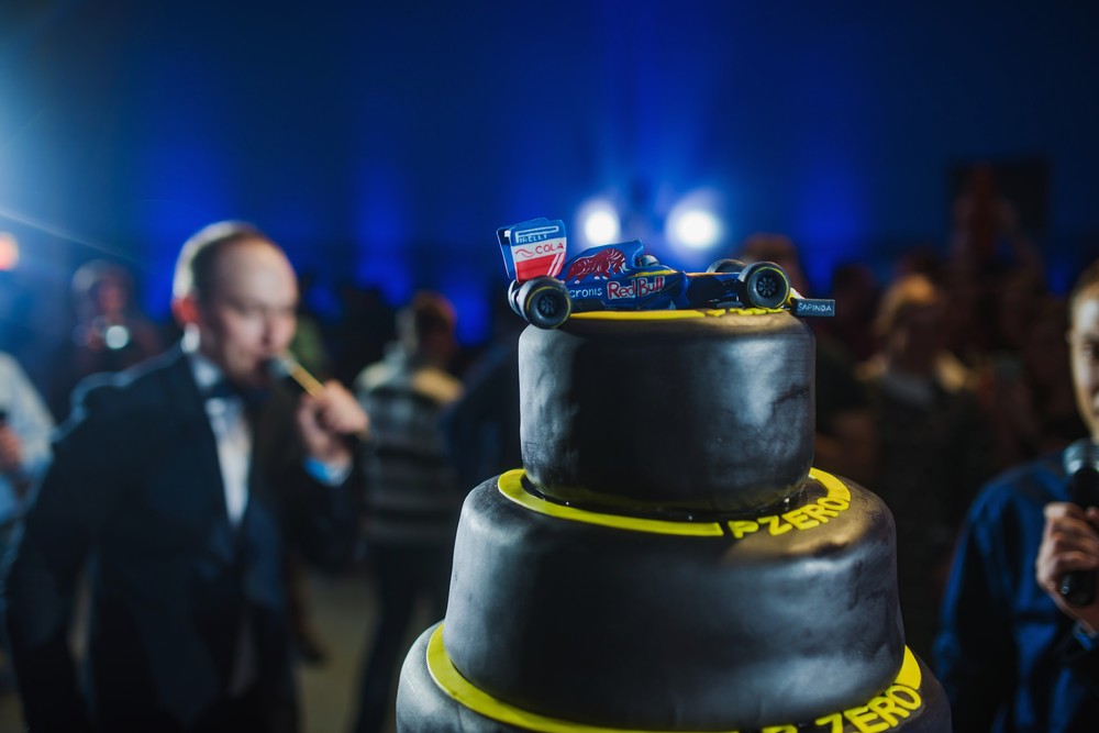 НОВОГОДНЯЯ ВЕЧЕРИНКА ACRONIS RACING NIGHT 