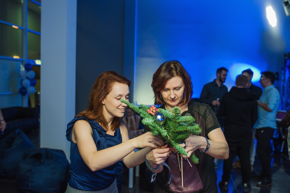НОВОГОДНЯЯ ВЕЧЕРИНКА ACRONIS RACING NIGHT 
