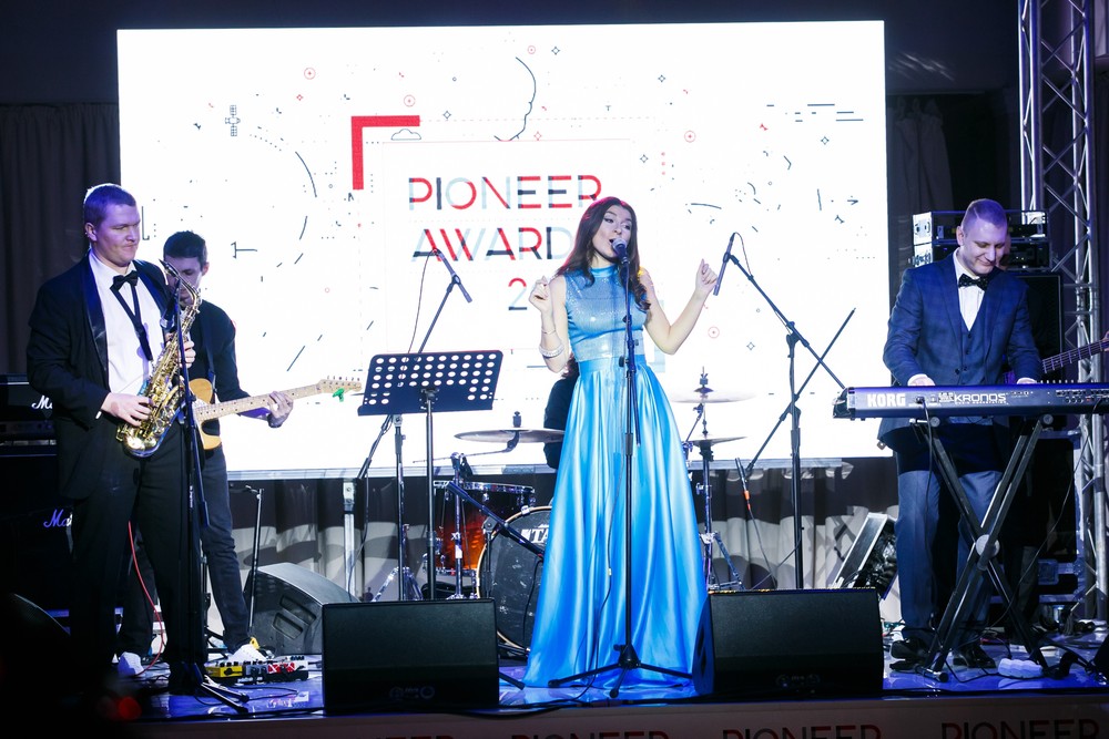 ПРЕМИЯ PIONEER AWARDS 