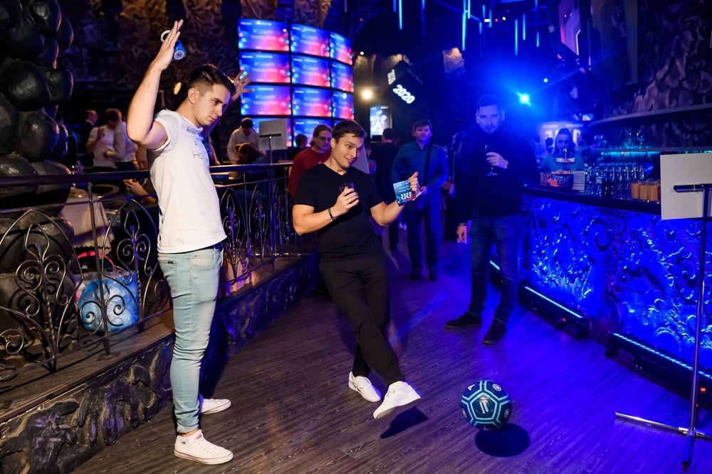 НОВОГОДНЯЯ ВЕЧЕРИНКА ACRONIS & VIRTUOZZO #CyberFitHoliday 