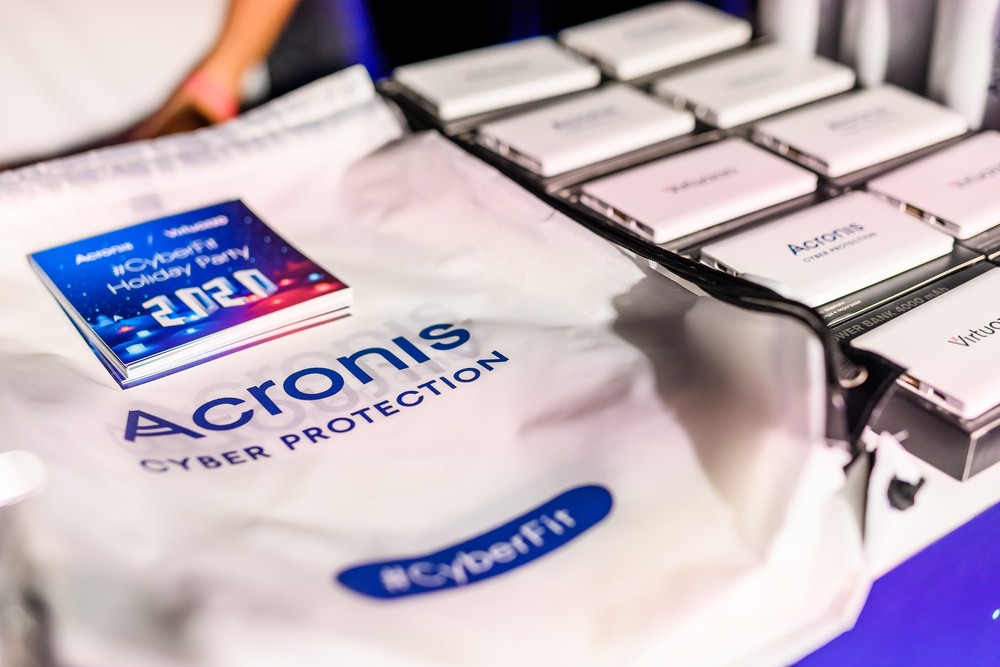 НОВОГОДНЯЯ ВЕЧЕРИНКА ACRONIS & VIRTUOZZO #CyberFitHoliday 