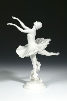 Балетная тема в фарфоре