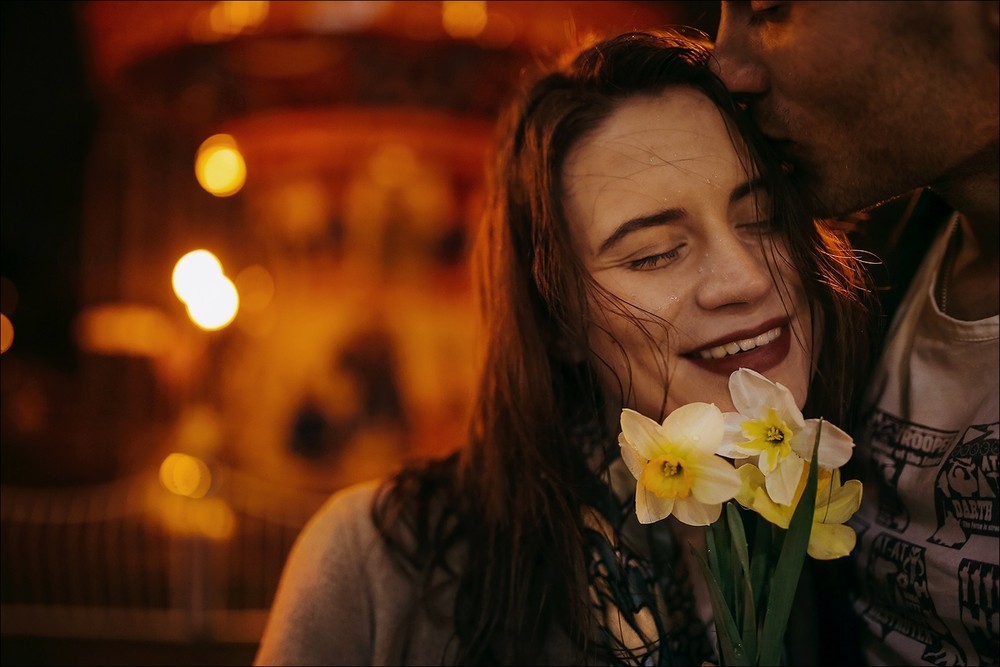 Love Story - Саша, Рома, ночь и дождь.