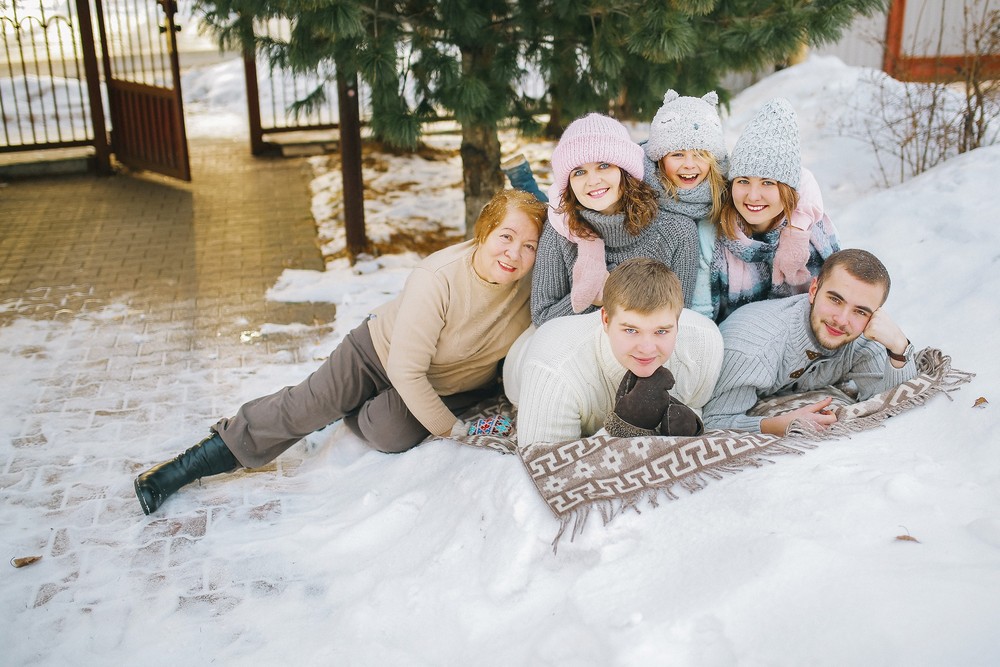 Family - Надежде Федоровне 70. Подарок от внуков.