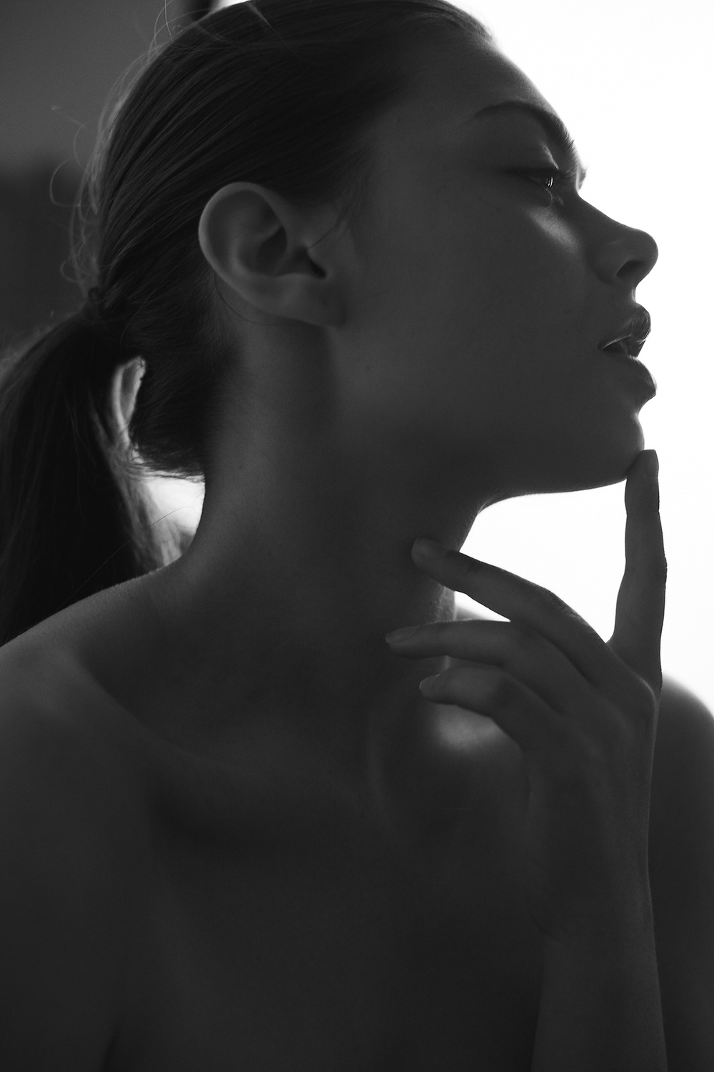 NUDE