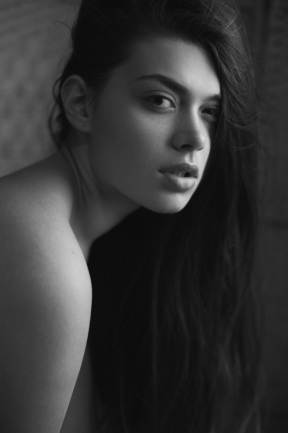 NUDE